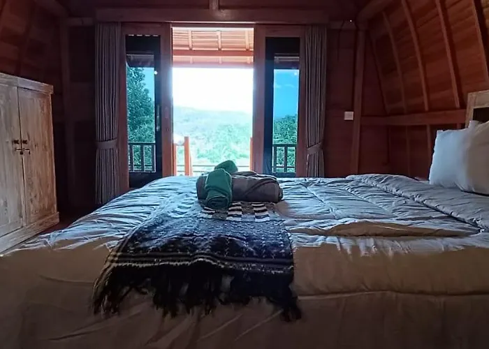 Giri Swari Homestay